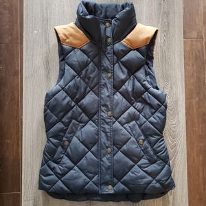 LIKE NEW - Country Chic Puffer Vest | S